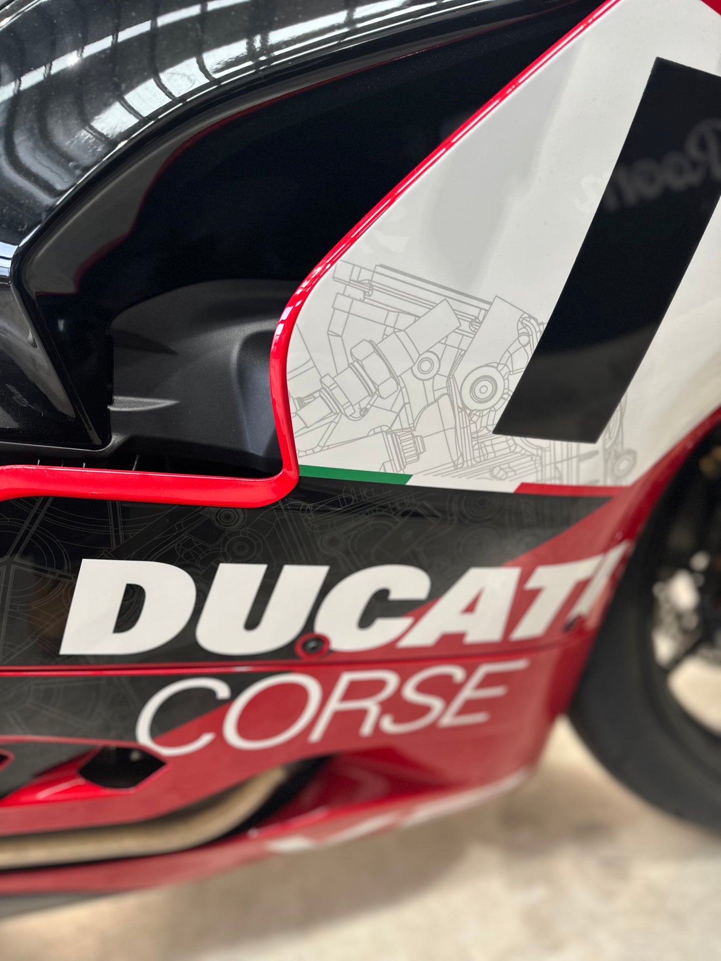 Ducati V2 Final Edition Superquadro
