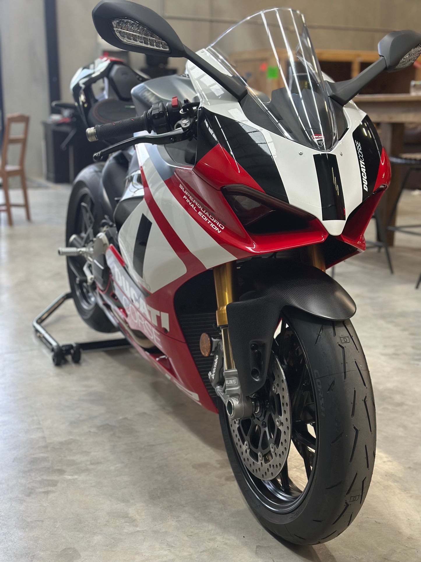 Ducati V2 Final Edition Superquadro